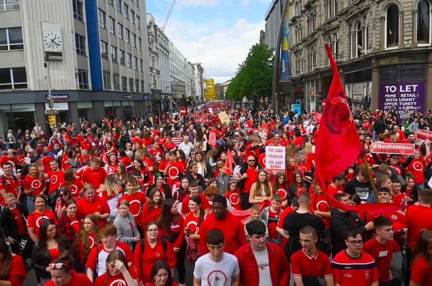 Maoinigh Pobal na Gaeilge Anois!