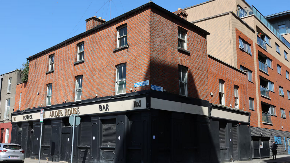 The building used by housing activists as the Anne Devlin Community Centre. Formerly the Ardee House Pub.