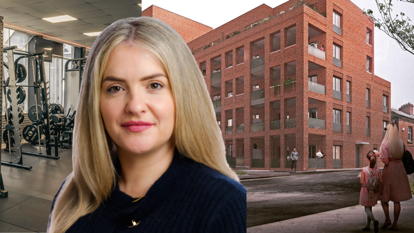 Councillor Hazel De Nortúin with some gym facilities and 