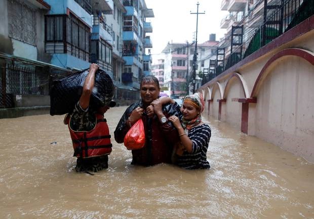 Residents flee flooding in Kathmandu, capital of Nepal