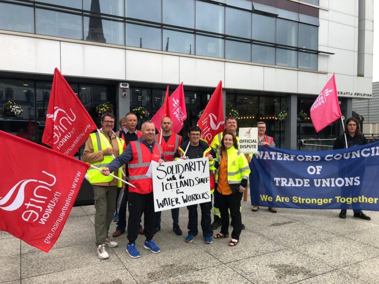 Water workers in Waterford Rally at Waterford Crystal