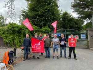 PBP reps with Water Workers from Unite on the picket in Leixlip