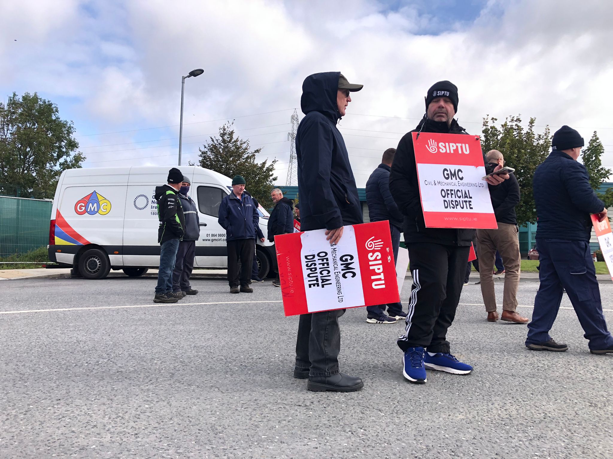 Workers on the GMC Strike Picket